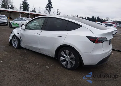 2022 Tesla Model Y Long Range Dual Motor All-Wheel Drive from USA, damaged, VIN 7SAYGDEE9NF504732